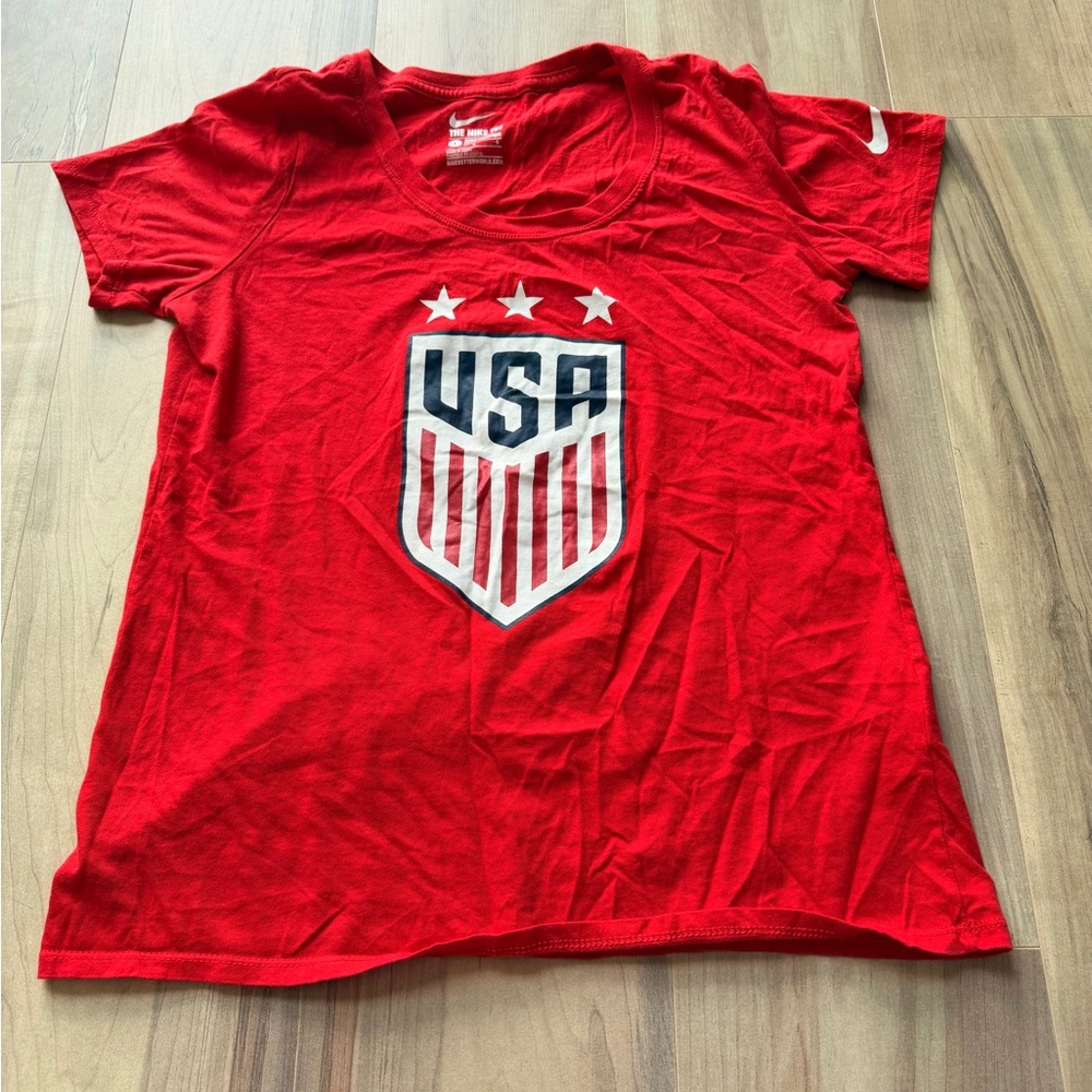 Nike USA Red T-Shirt